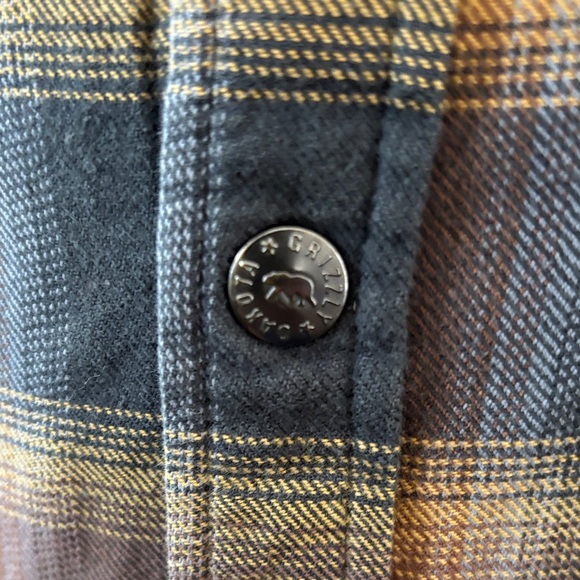 Men's Plaid Button Down Shirt - Yellow and Gray - Picture 7 of 8